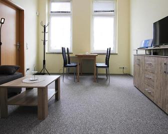 Ferienwohnungen in Malchow - Malchow - Wohnzimmer