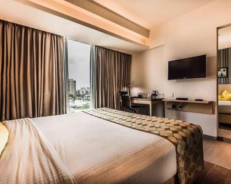 Landmark Residency - Mumbai - Bedroom