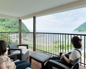 Oceanstay Bai Tao - Kamiamakusa - Balcony