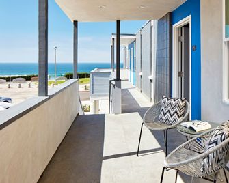 Pacific View Inn - San Diego - Balcón