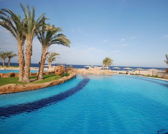 Coral Hills Resort Marsa Alam - Al-Qusayr - Pool