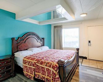 Hotel O Miami Inn & Suites Chicago Midway Airport - Oak Lawn - Schlafzimmer
