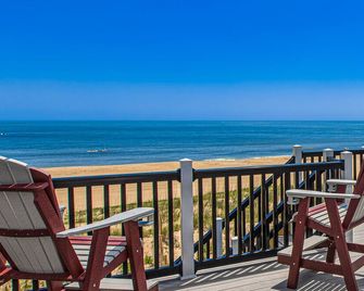Bella Brezza - Virginia Beach - Balcony