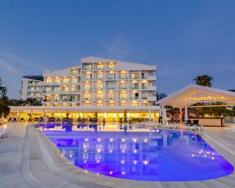 Falcon Hotel - Antalya - Edificio