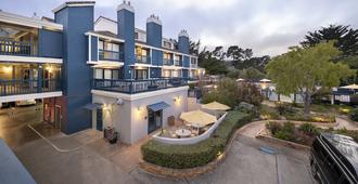 Mariposa Inn & Suites - Monterey - Rakennus