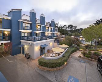 Mariposa Inn & Suites - Monterey - Budova