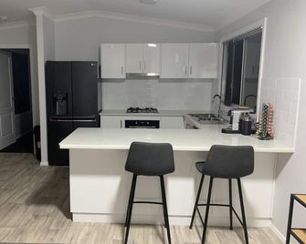 Yarrawonga Park Cottagebrcozy 2 Bedroom Cottage On Small Acreage - Mudgee - Keuken