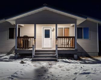 Quiet Guest House close to Pinedale with Mountain View - Pinedale - Building