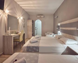 Aeon Hotel - Laganas - Bedroom
