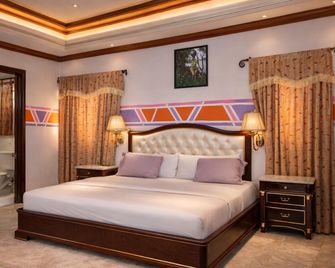 Joh Ann Western Guest House - Accra - Bedroom