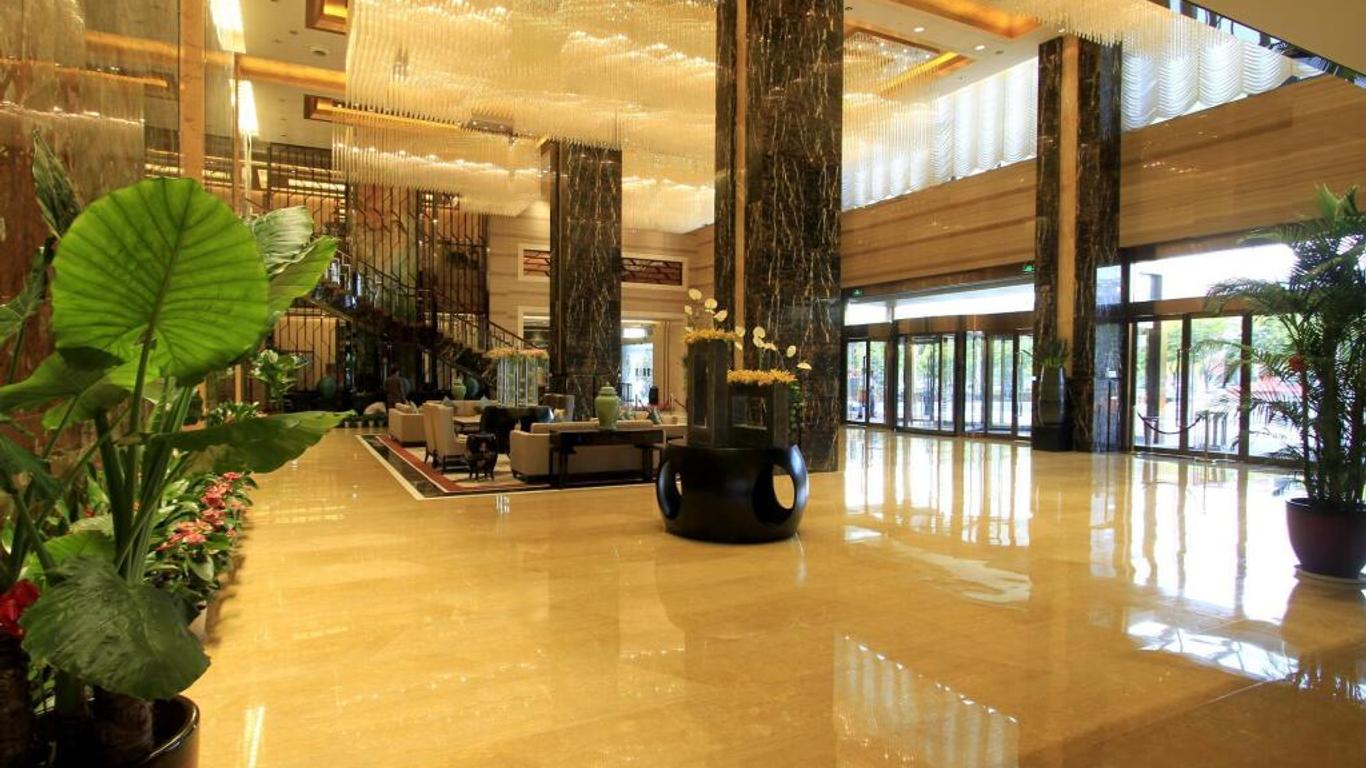 Zhangjiagang Zhonglian Gdh International Hotel