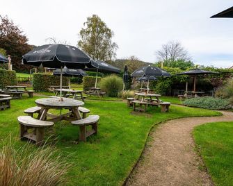 Ring O Bells - Bristol - Patio