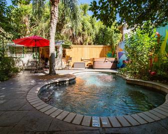 Bywater New Orleans oasis with 4 suites and cocktail pool - Nouvelle-Orléans - Piscine