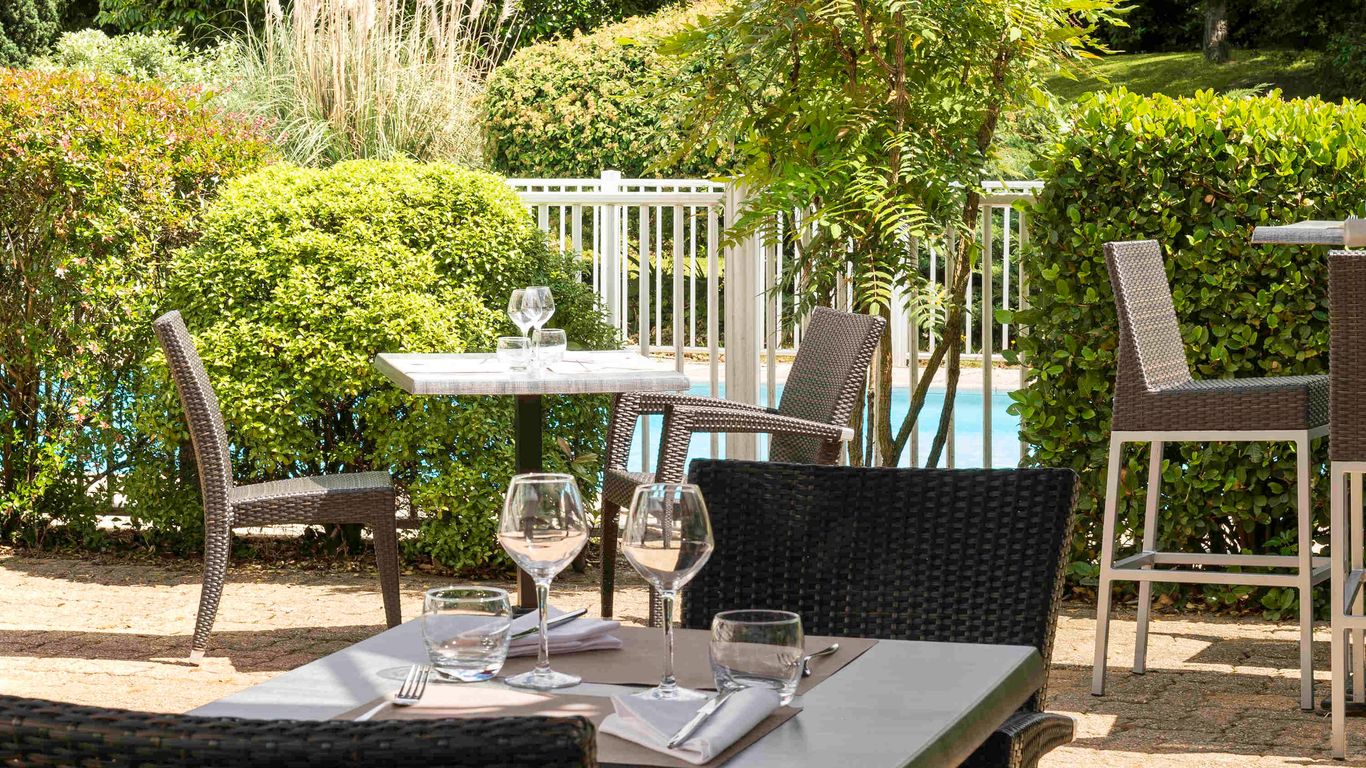 ميركيور باريس لو بورجيه