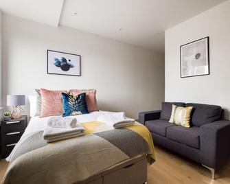 The Kingston Upon Thames Studios - Surbiton - Chambre