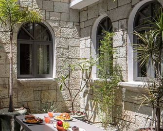 Sleeps 9, Outdoor Space, PingPong Table, in Villa - Oaxaca de Juárez - Patio