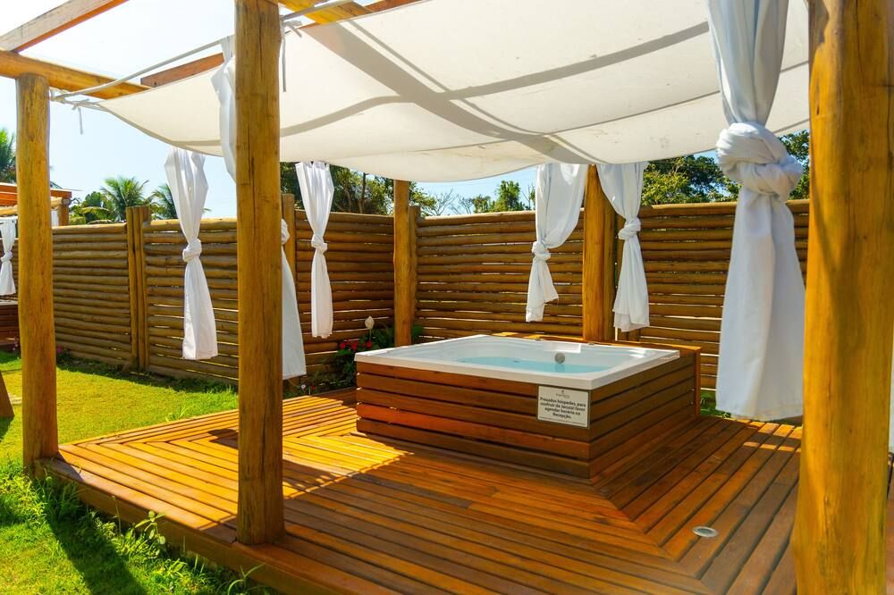 إمبيراتريز باراتي هوتل - باراتي - شرفة مرصوفة