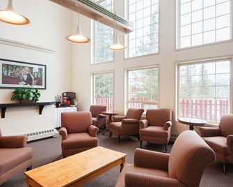 Fernie Slopeside Lodge - Fernie - Lounge