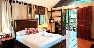 Evergreen Lodge - Tortuguero - Bedroom