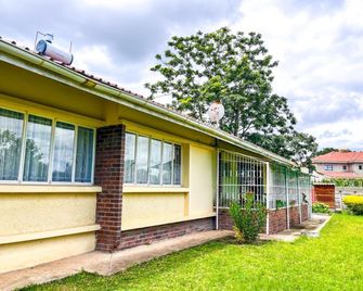 Regency Hotel Fairmile - Gweru - Edificio