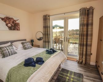 Red Squirrel, Pet Friendly, Character Holiday Cottage In Dornoch - Dornoch - Bedroom