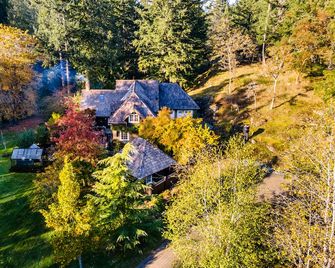 Amante Luxury Bed & Breakfast - Victoria - Outdoors view
