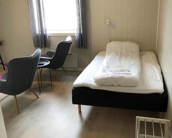 Mosjøen Overnatting, Vollanvegen 13 - Mosjøen - Schlafzimmer
