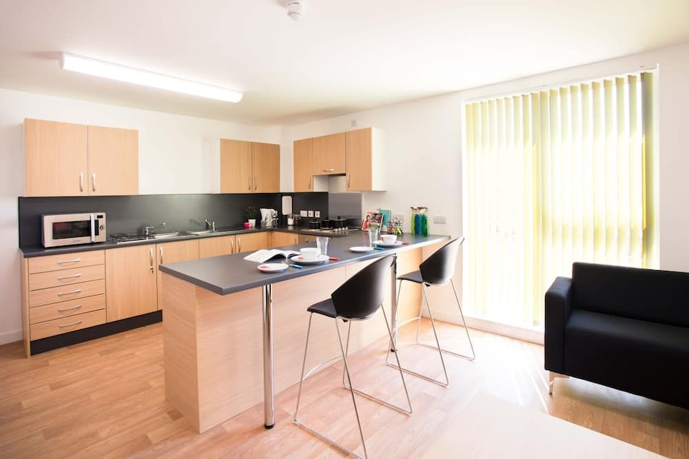 يو إتش آي فورت ويليام - كامبوس أكوموديشن