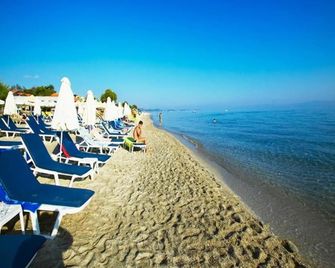 Simotel Ermis - Chaniotis - Beach