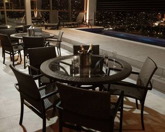 Hotel Beaga Convention Expominas By Mhb - Belo Horizonte - Restaurant