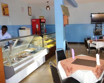 Satellite Hotel - Kampala - Restaurante