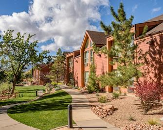 Holiday Inn Express Springdale - Zion Natl Pk Area - Springdale - Gebouw