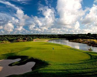 Luxury Condo on Golf Course close to Hard Rock Hotel and Casino - Punta Cana