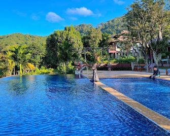 Puteri Lanta Family Villas - Ko Lanta - Pileta