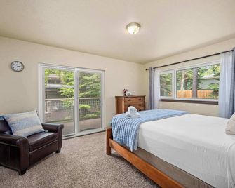 New Cozy Conkling Home with Hot Tub - Worley - Habitación