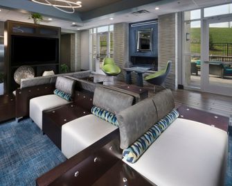 Holiday Inn & Suites Arden - Asheville Airport By IHG - Arden - Gebäude