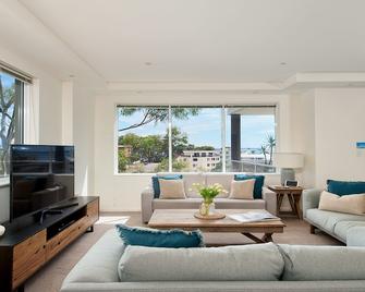 Harbourview Penthouse - Nelson Bay - Sala de estar