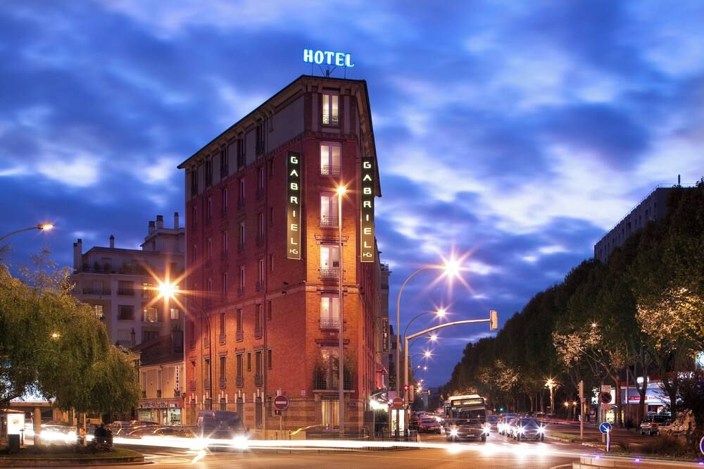 Hotel Gabriel Issy Paris - Issy-les-Moulineaux - Gebäude