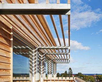 The Horizon- Award Winning- Sauna Available for a fee - Grand Marais - Balcony