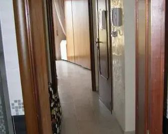 Hostel Taormina's Odyssey B - Taormina - Pasillo