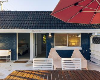 Chalet Motel Brunswick Heads - Brunswick Heads - Patio