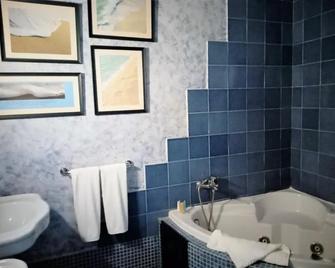 Hotel Utopía - Benalup-Casas Viejas - Bad