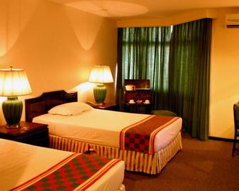 OYO 1029 Lipis Centrepoint Hotel - Kuala Lipis - Habitación