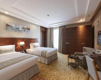 Taj Jeddah Hotel Apartment - Jeddah - Bedroom