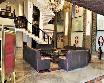 The Avalon Hotel - Durg - Lobby