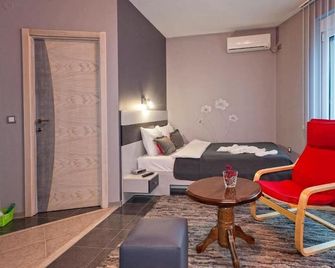 Garni Hotel Lama - Kragujevac