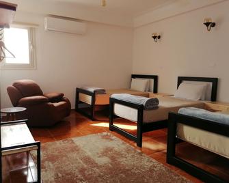 Champollion Hostel - Cairo - Bedroom