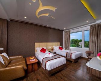 Hotel Cr Grande - Madurai - Slaapkamer