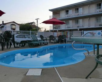 Bay Breeze Motel - Seaside Heights - Piscina