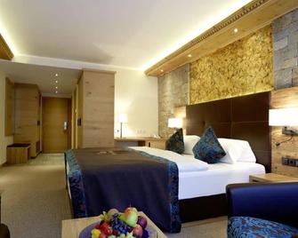 Hotel Tirol - Ischgl - Schlafzimmer